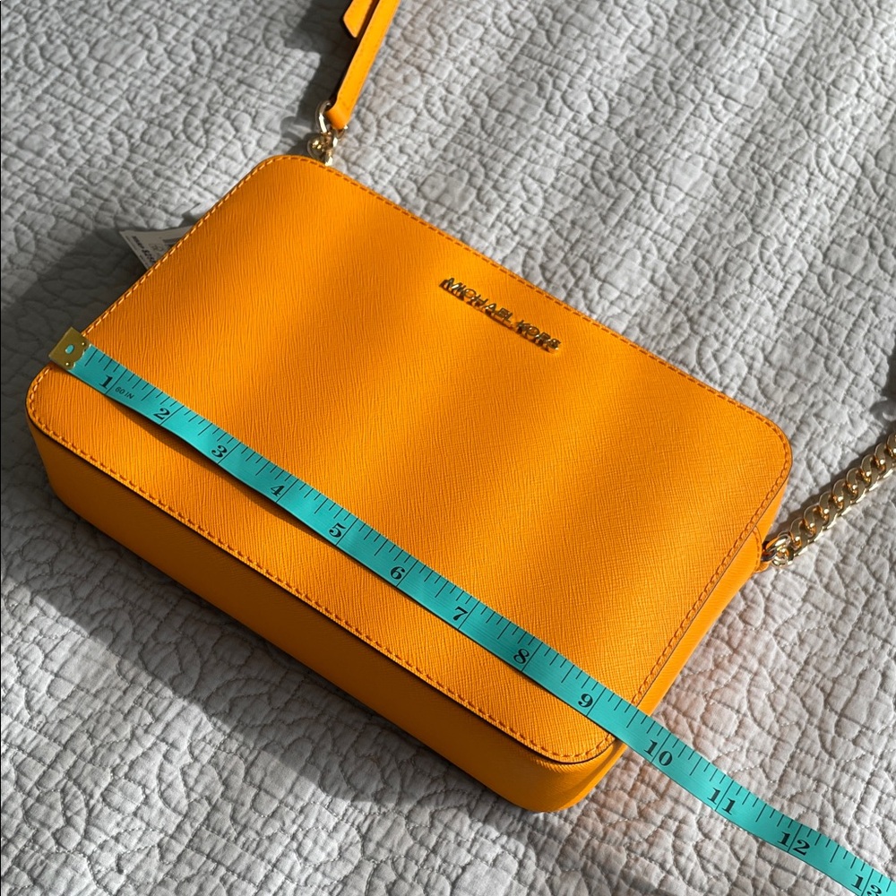Michael Kors Structured Leather  Bag Crossbody Pop Orange Gold Chain Lg Jet Set - Picture 11 of 13